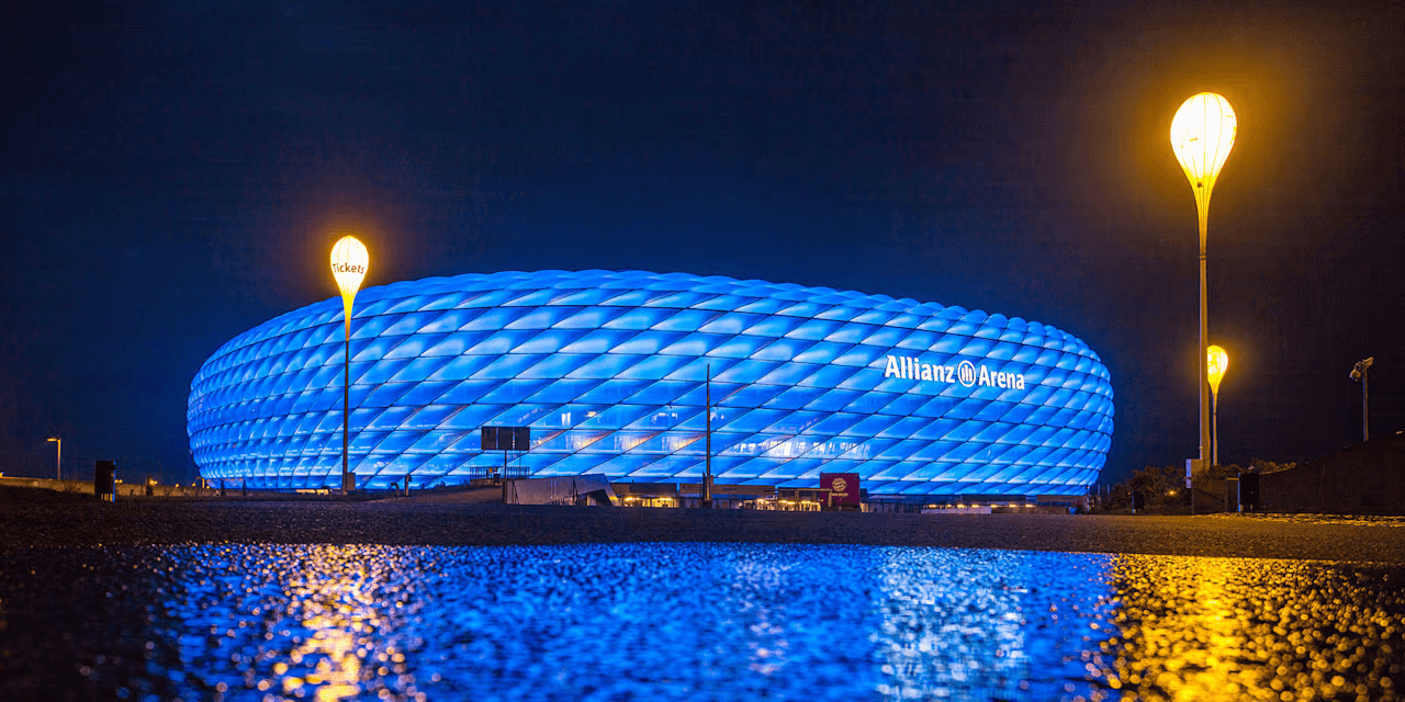 Allianz Background